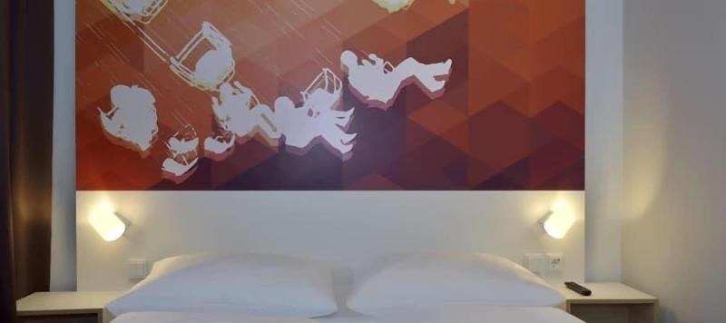 B&B Hotel Stuttgart-Bad Cannstatt photo 2