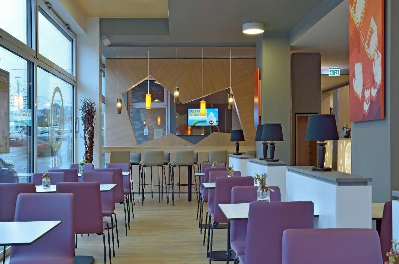 B&B Hotel Stuttgart-Bad Cannstatt photo 4