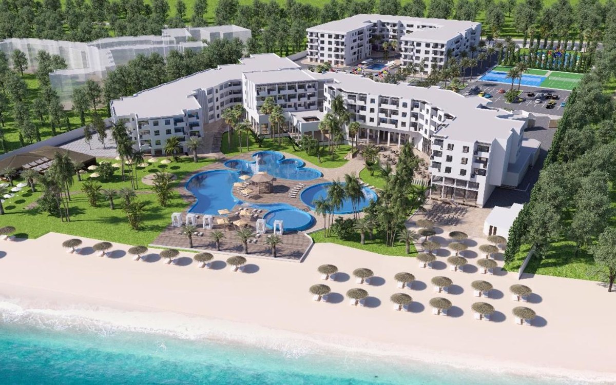 BLUE BEACH GOLF & SPA -FAMILIES ONLY