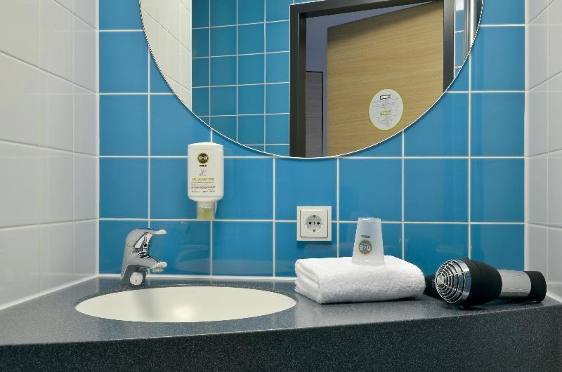 B&B Hotel Augsburg-Süd photo 4