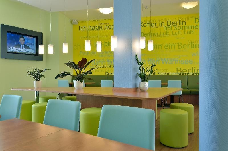 B&B Hotel Berlin-Airport photo 1