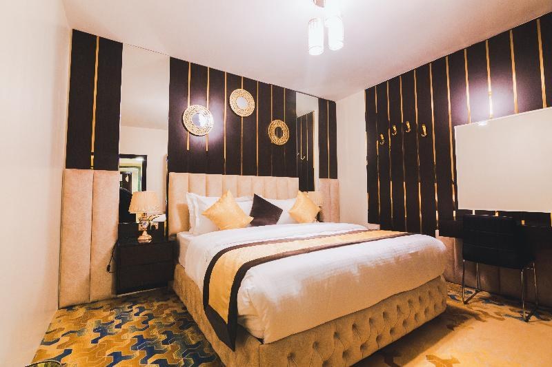 Golden Ship Hotel photo 3