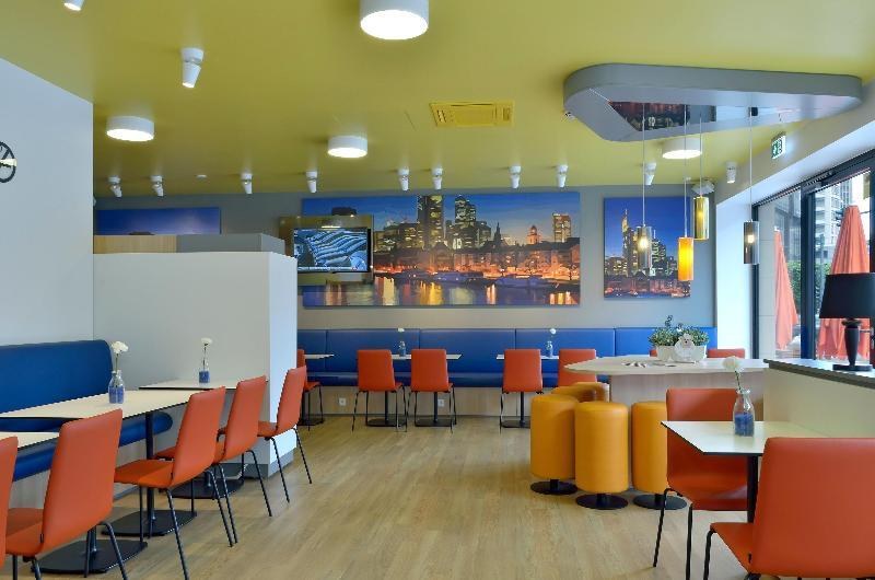 B&B Hotel Frankfurt-Hbf photo 1