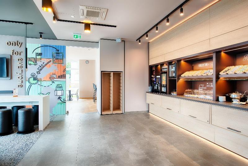 B&B Hotel Stuttgart-Neckarhafen photo 2