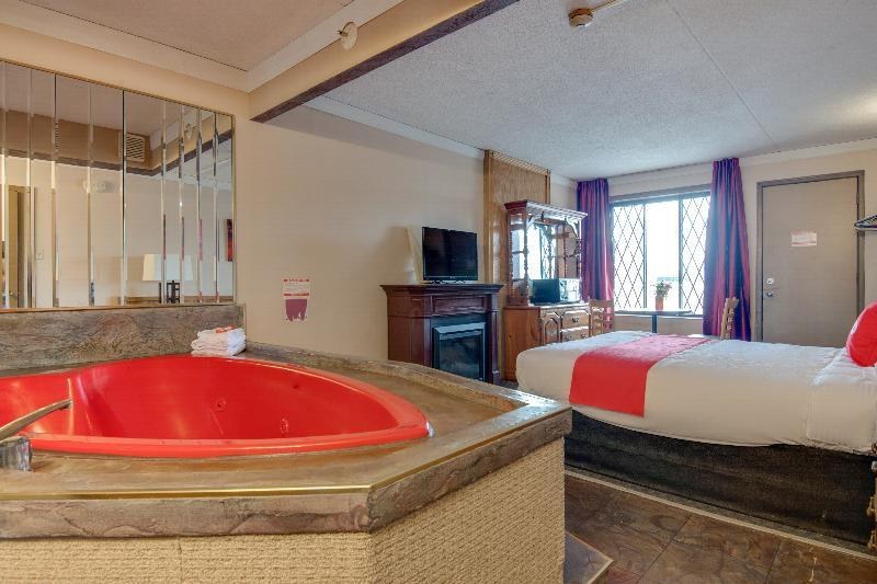 Falls Inn Near Casino Niagara photo 3