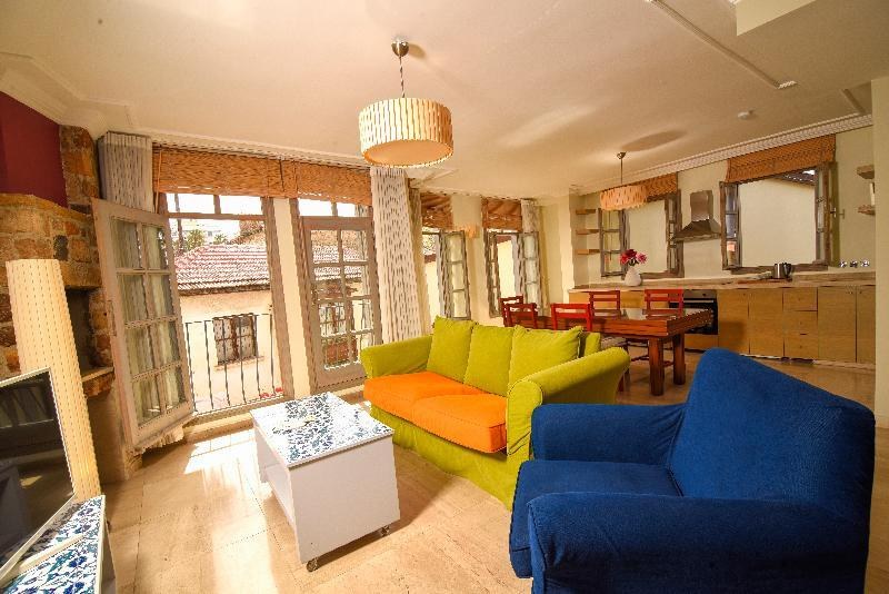 Fiore Garden Suites photo 1