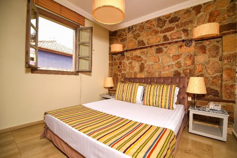 Fiore Garden Suites photo 3