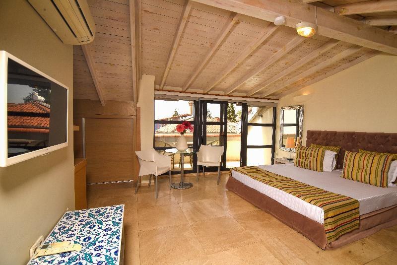 Fiore Garden Suites photo 4