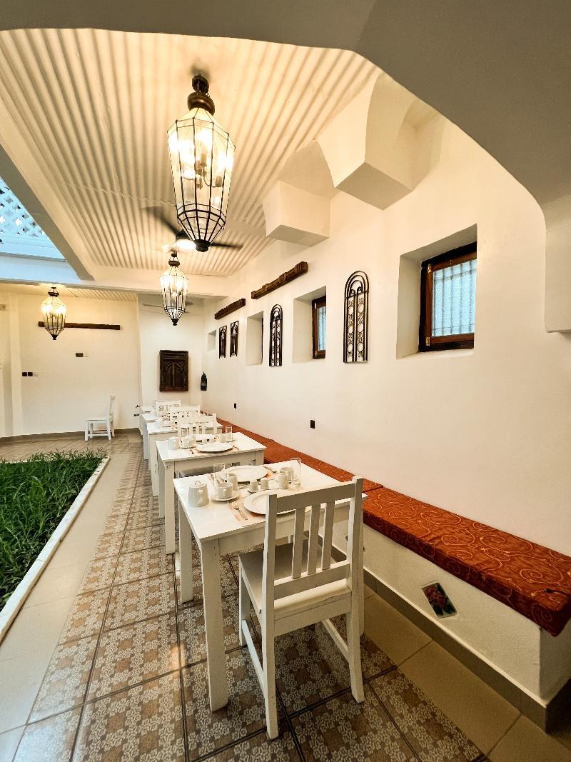 Emerald Palm Courtyard Hotel photo 2