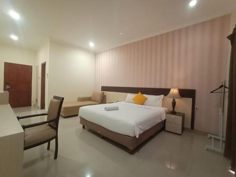 The Kanjeng Hotel Kuta photo 4