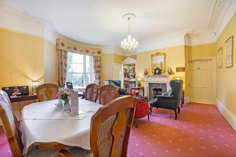 OYO Bailbrook Lodge, Bath photo 1