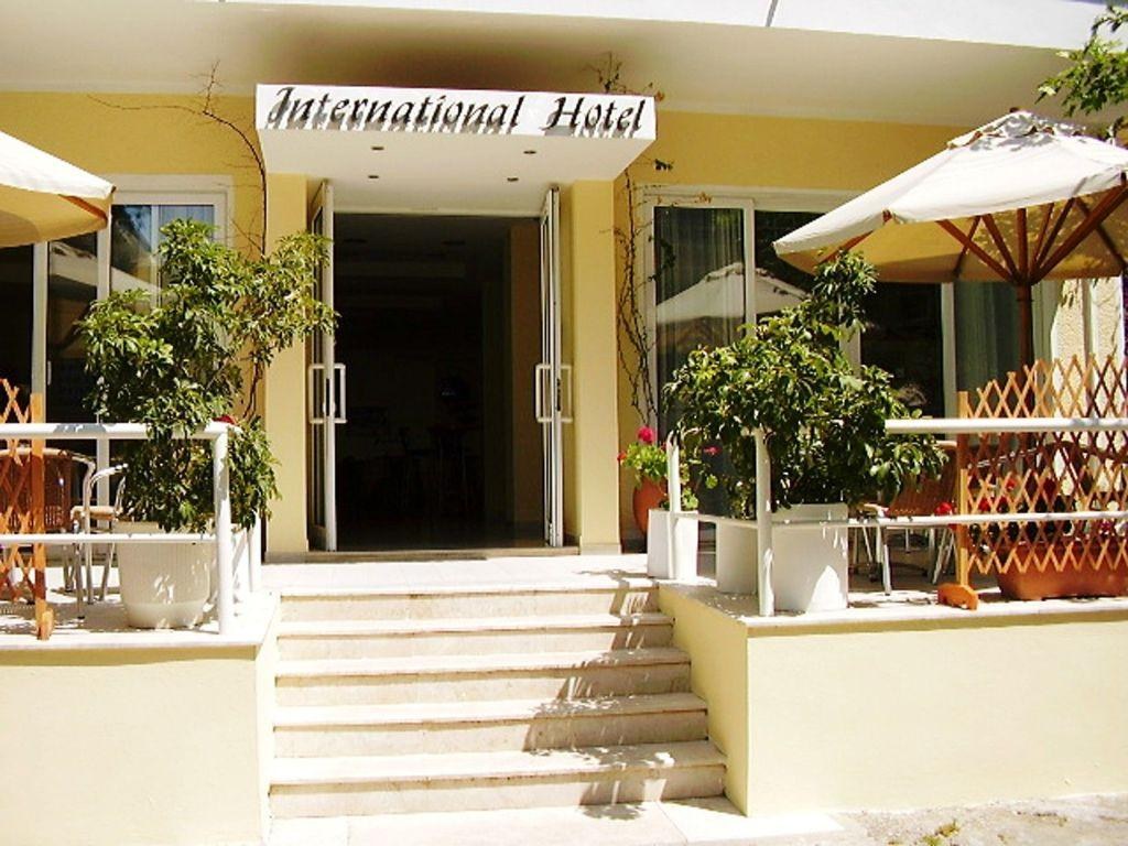 HOTEL INTERNATIONAL photo 4