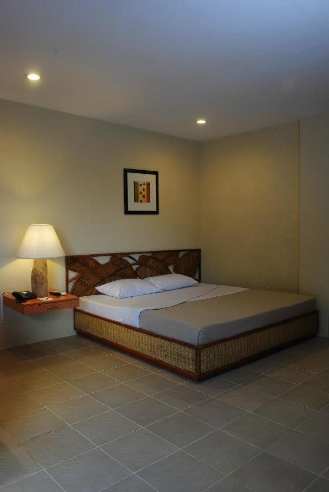 Almont Beach Resort photo 3