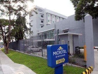 Microtel by Wyndham UP Technohub photo 2