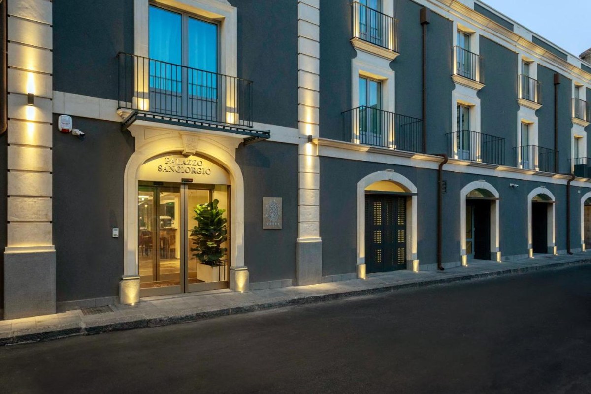 PALAZZO SANGIORGIO HOTEL