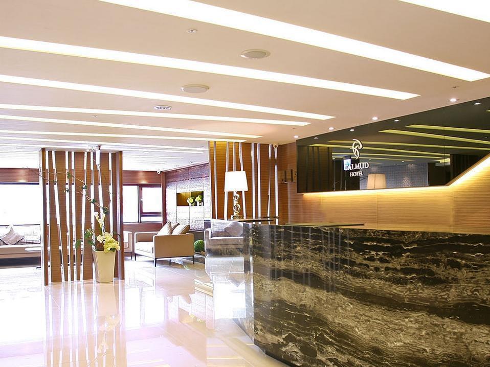 Talmud Business Hotel  Yi Chong photo 3