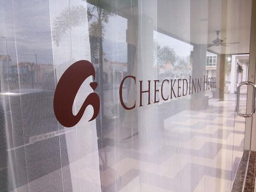 Hotel CheckedInn photo 2