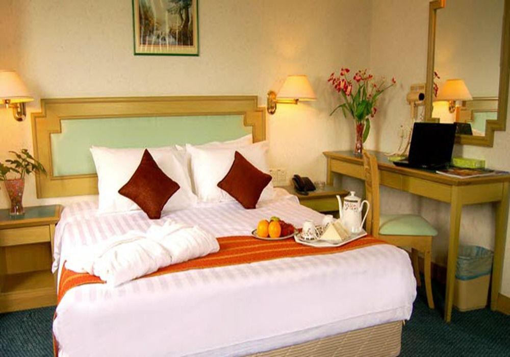 REGALODGE HOTEL & SPA photo 1