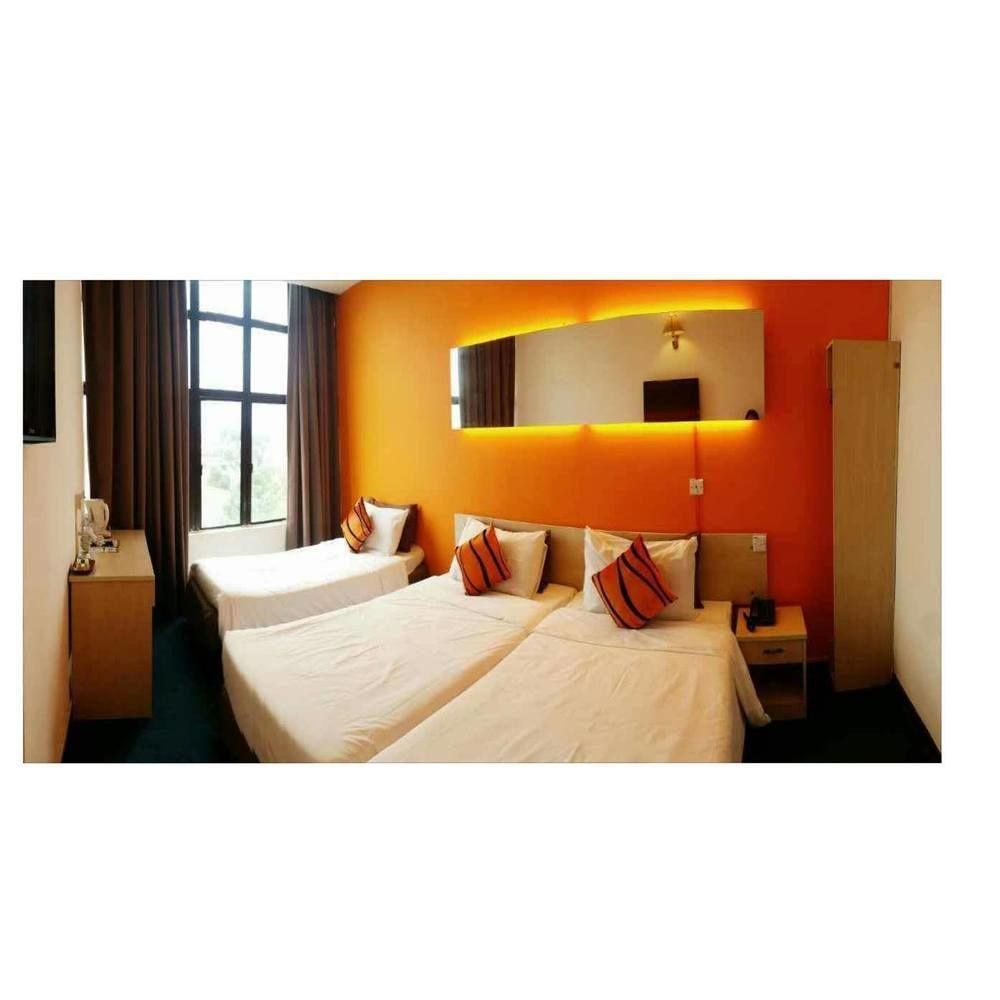 Paragon City Hotel photo 1
