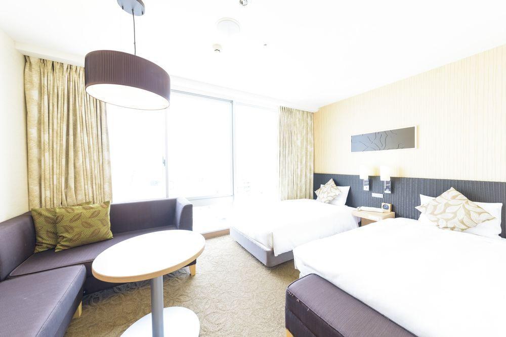 Nishitetsu Resort Inn Naha photo 4