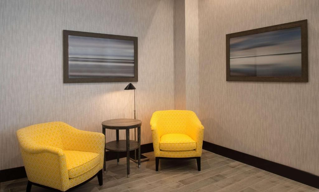 Homewood Suites by Hilton North Charleston photo 3