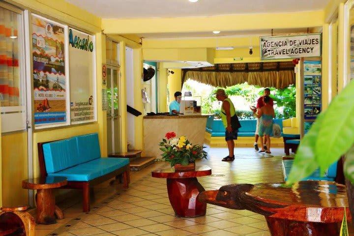 Hotel y Bungalows Acuario photo 4