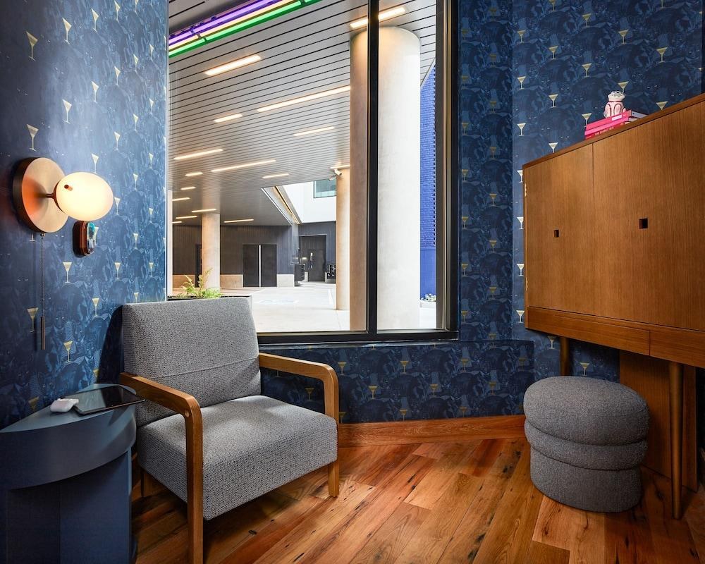 Catbird Hotel photo 2