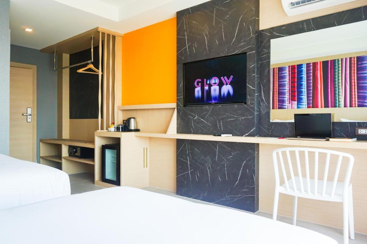 GLOW PATTAYA photo 2