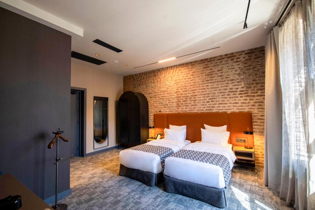 QARVASLA HOTEL photo 3