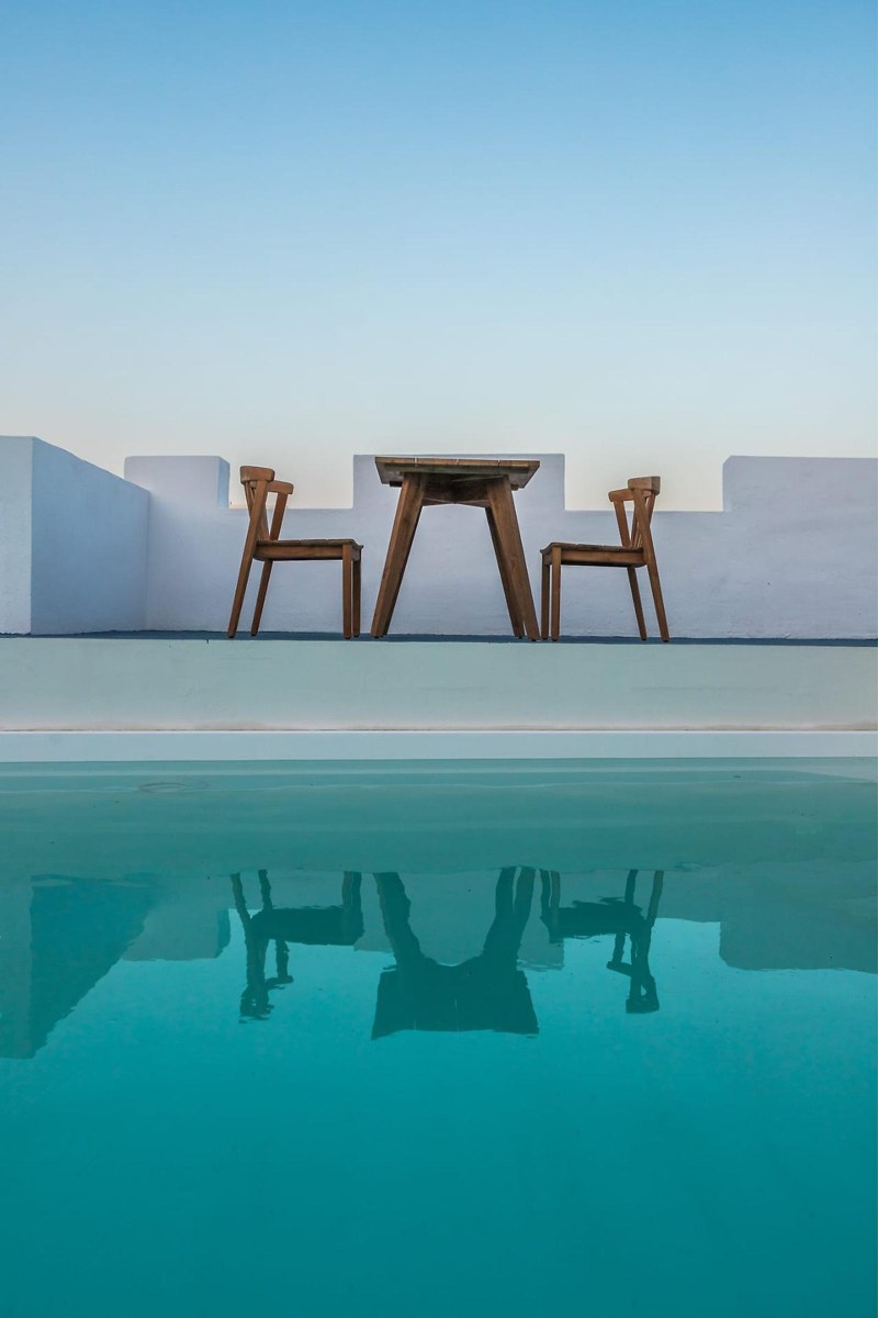 Voca Hotel & Suites