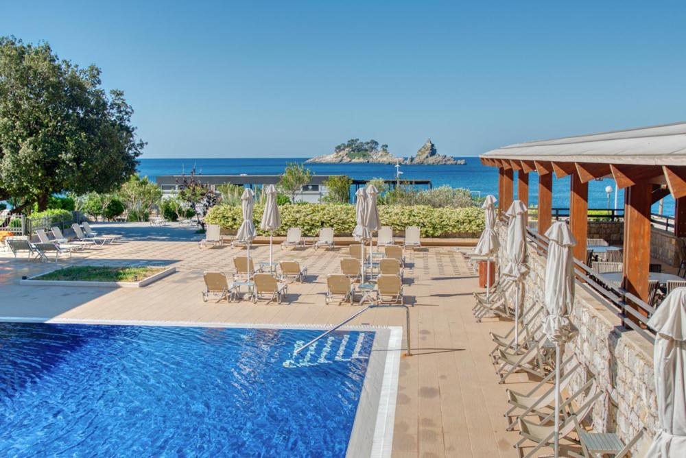 PALAS HOTEL PETROVAC photo 3
