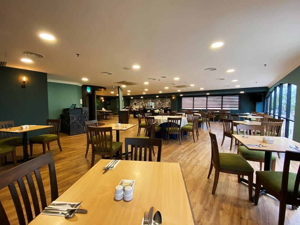 Shahzan Hotel Kuantan, Trademark Collection by Wyndham photo 4