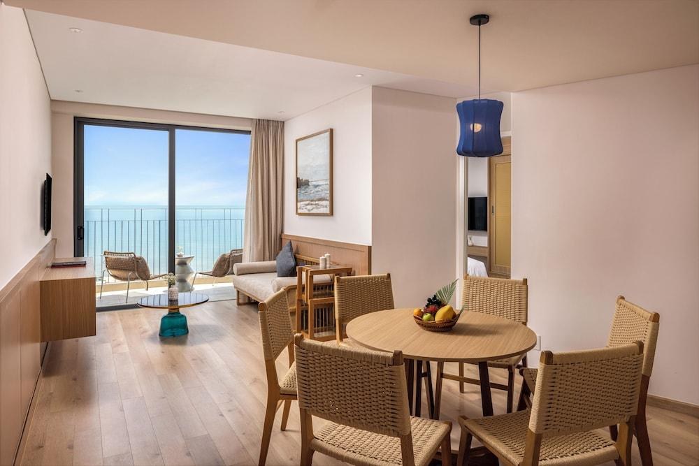 Wyndham Hoi An Royal Beachfront Resort & Villas photo 4