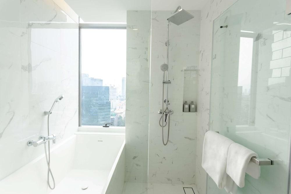 Wyndham Bangkok Queen Convention Centre photo 3