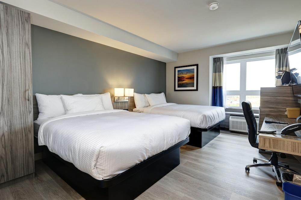 Microtel Inn & Suites by Wyndham Kanata Ottawa West photo 1