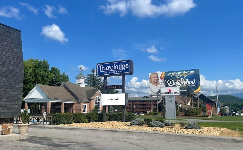 Travelodge by Wyndham Pigeon Forge Dollywood Lane