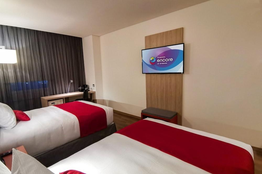 Ramada Encore by Wyndham Guadalajara Aeropuerto photo 1