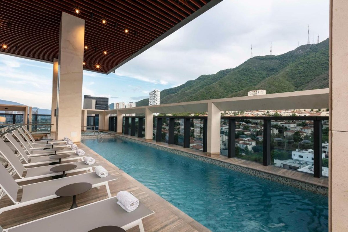 HILTON MONTERREY VALLE photo 1