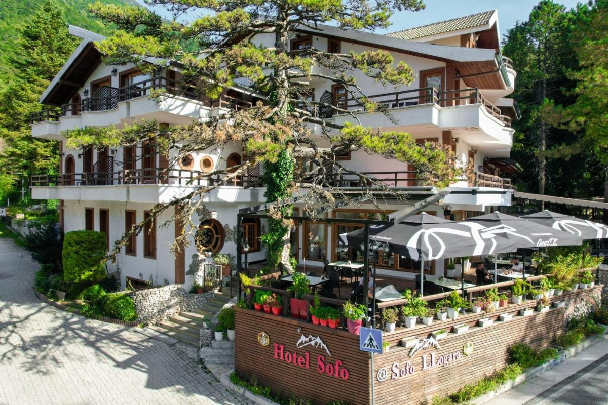 SOFO HOTEL LLOGARA