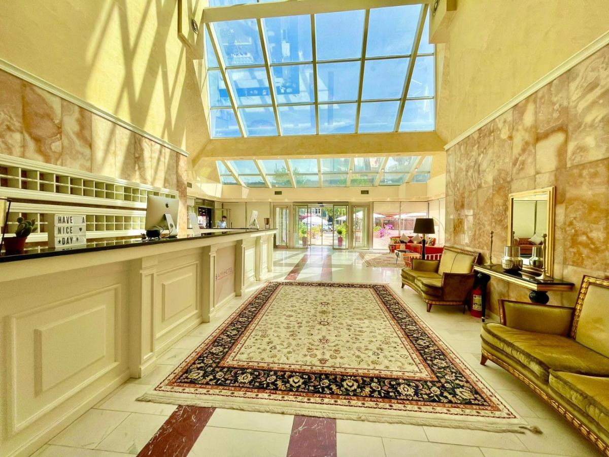 AMH HOTEL DURRES photo 1