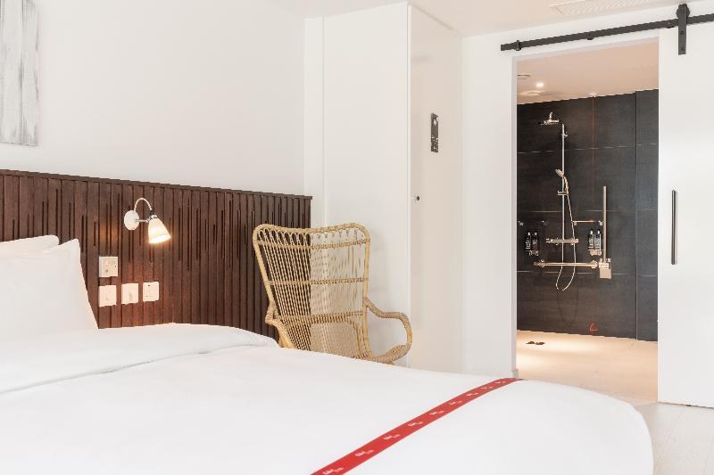 Ruby Zoe Hotel London photo 3