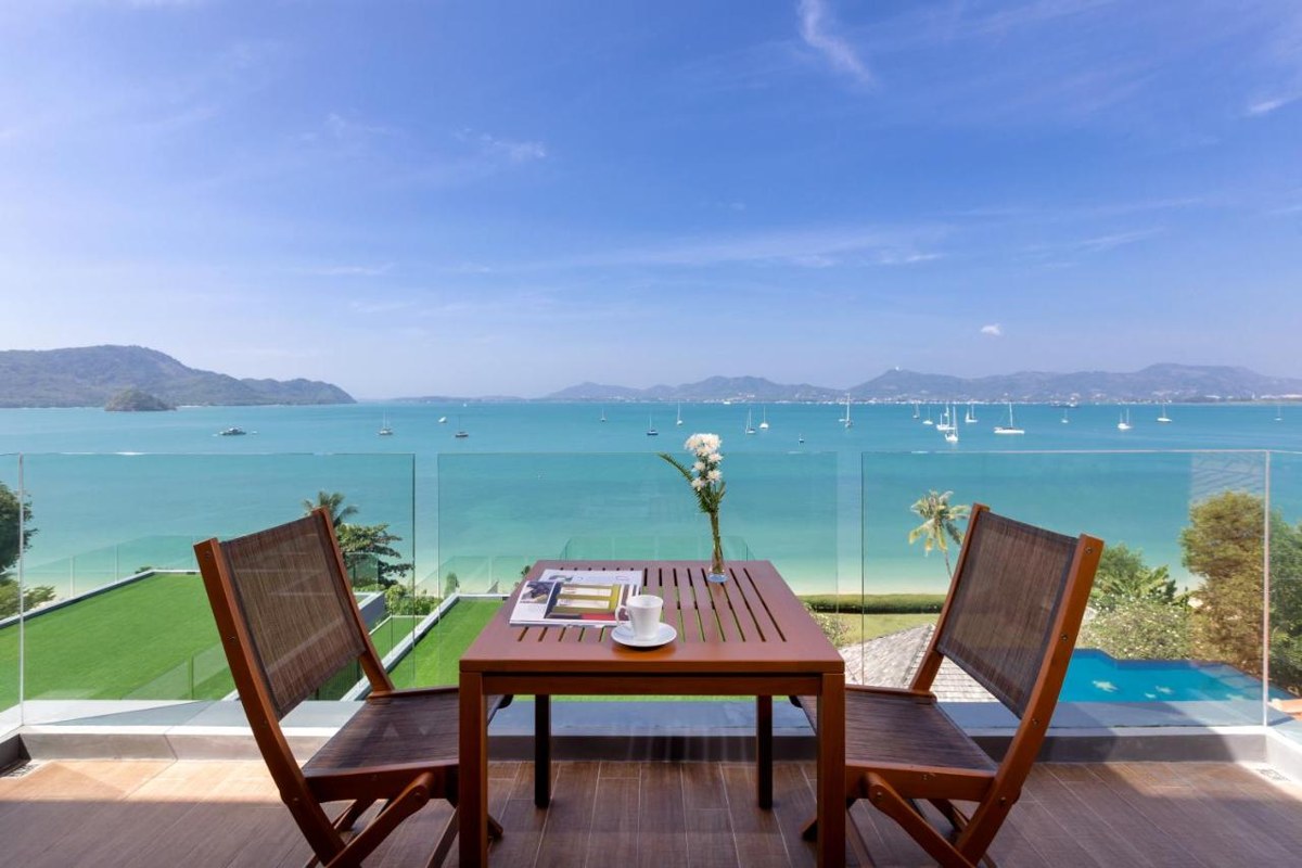 X10 SEAVIEW SUITES PANWA BEACH photo 2