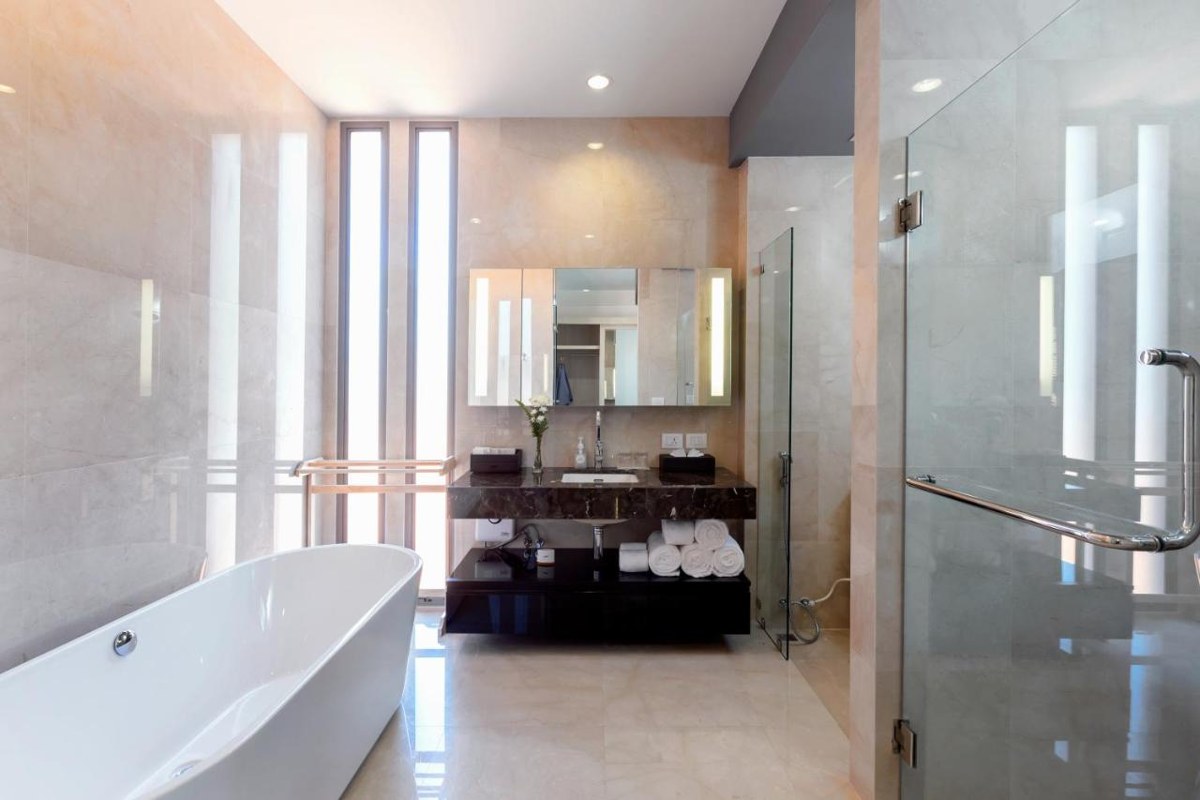 X10 SEAVIEW SUITES PANWA BEACH photo 4