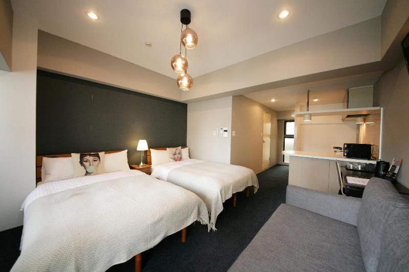 ZONK Hotel Nakasu photo 4