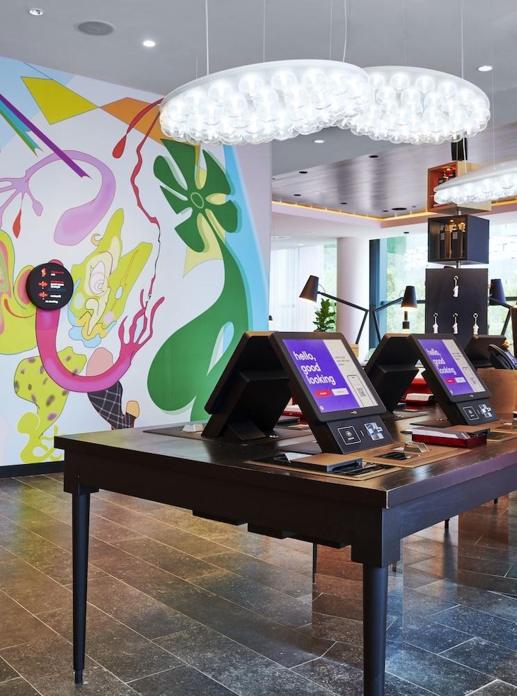CITIZENM MIAMI BRICKELL HOTEL photo 2