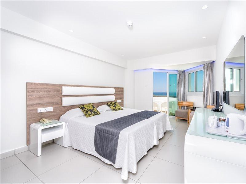 Tasia Maris Sands Beach Hotel - Adults Only photo 3