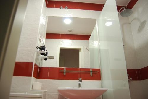 HOSTAL PETITE MAMAN photo 4