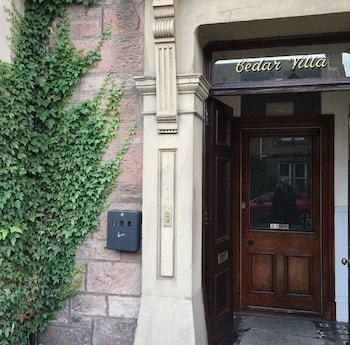 OYO CEDAR VILLA GUEST HOUSE photo 1