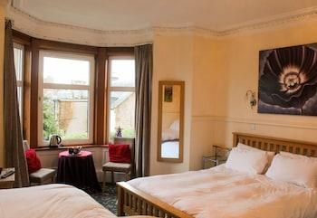 OYO CEDAR VILLA GUEST HOUSE photo 3