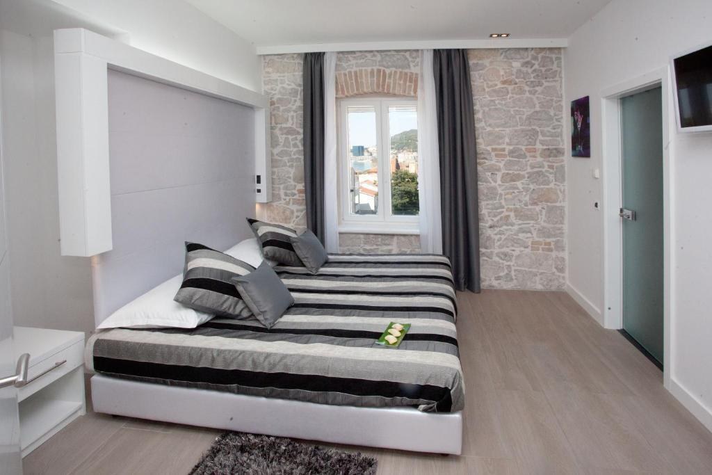 Authentic Luxury Rooms photo 4